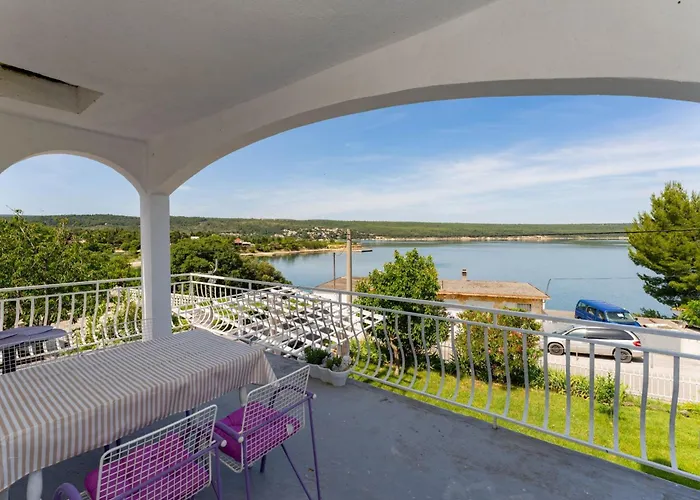 Sanda * Gornji Karin